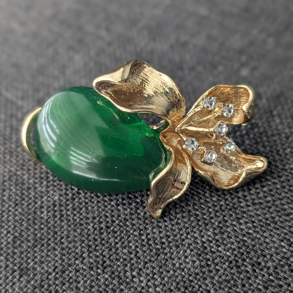 4 Gold Tone Brooches - Picture 3 of 7